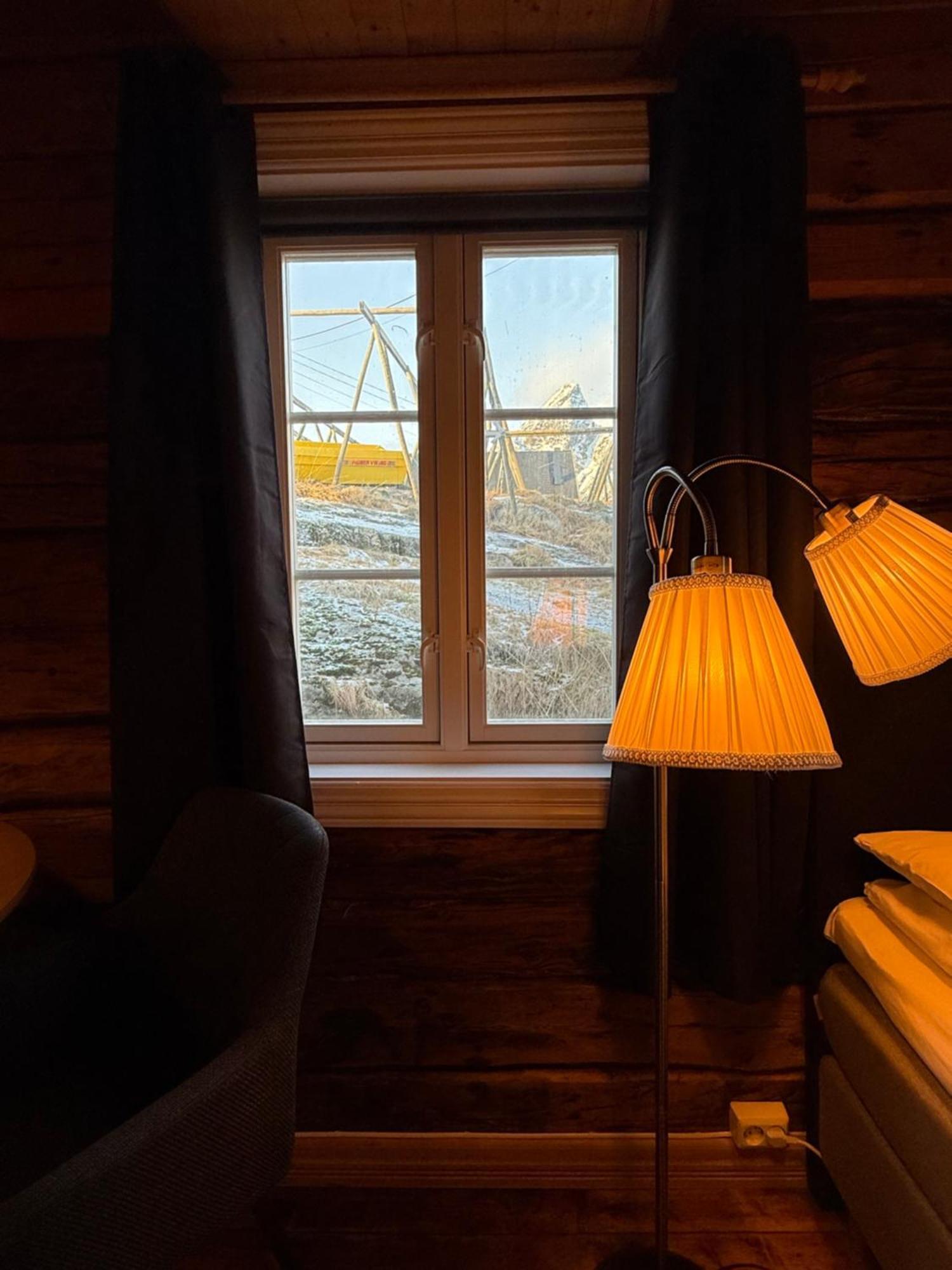 Sakrisoy Rorbuer Hotel Reine Luaran gambar