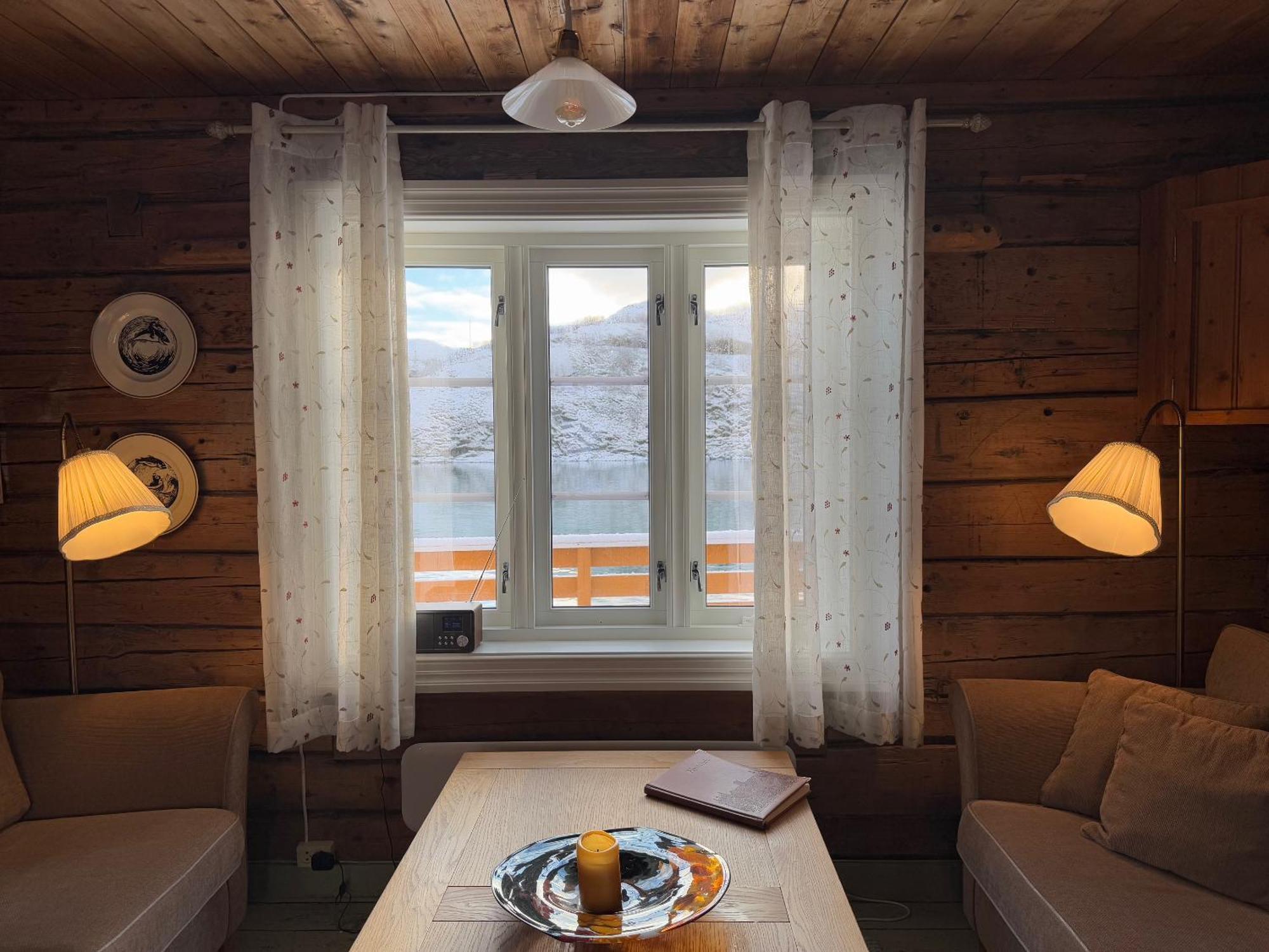 Sakrisoy Rorbuer Hotel Reine Luaran gambar